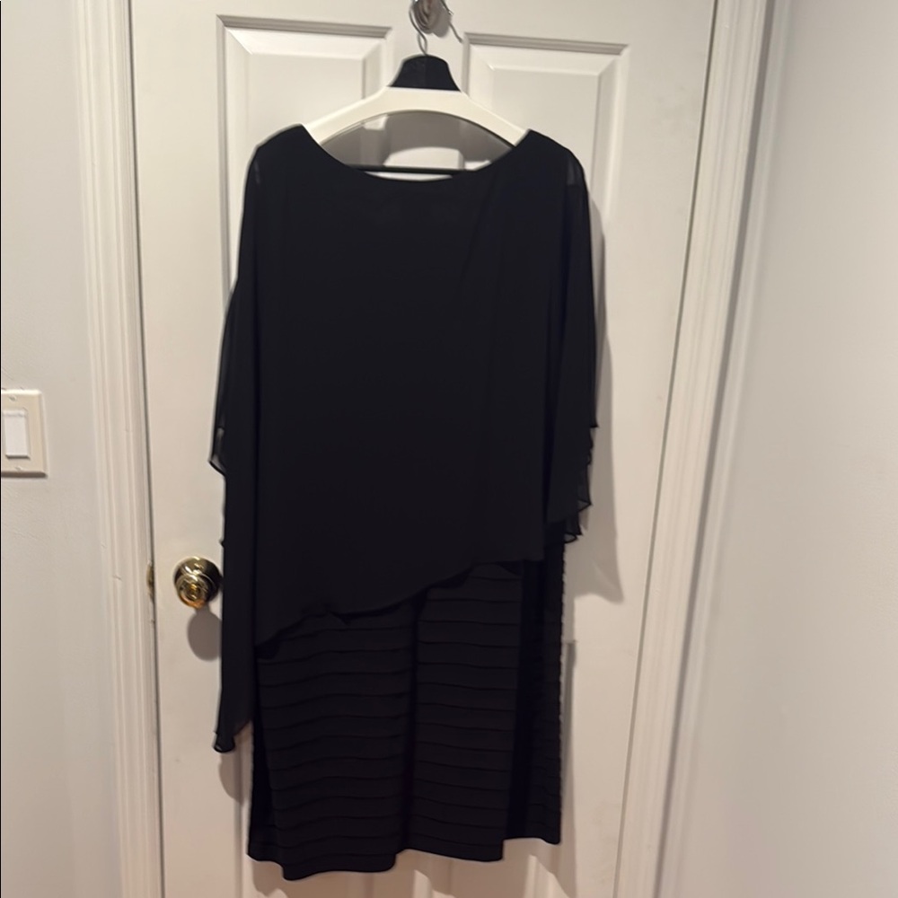 Adrianna Papell Black Asymmetrical Ruched Sheath Dress - Picture 5 of 5